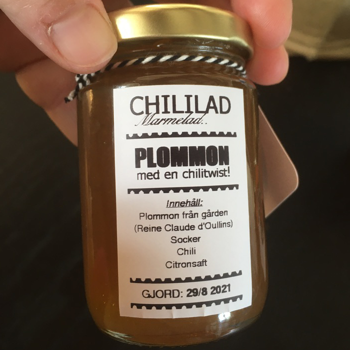 Chililad Plommon